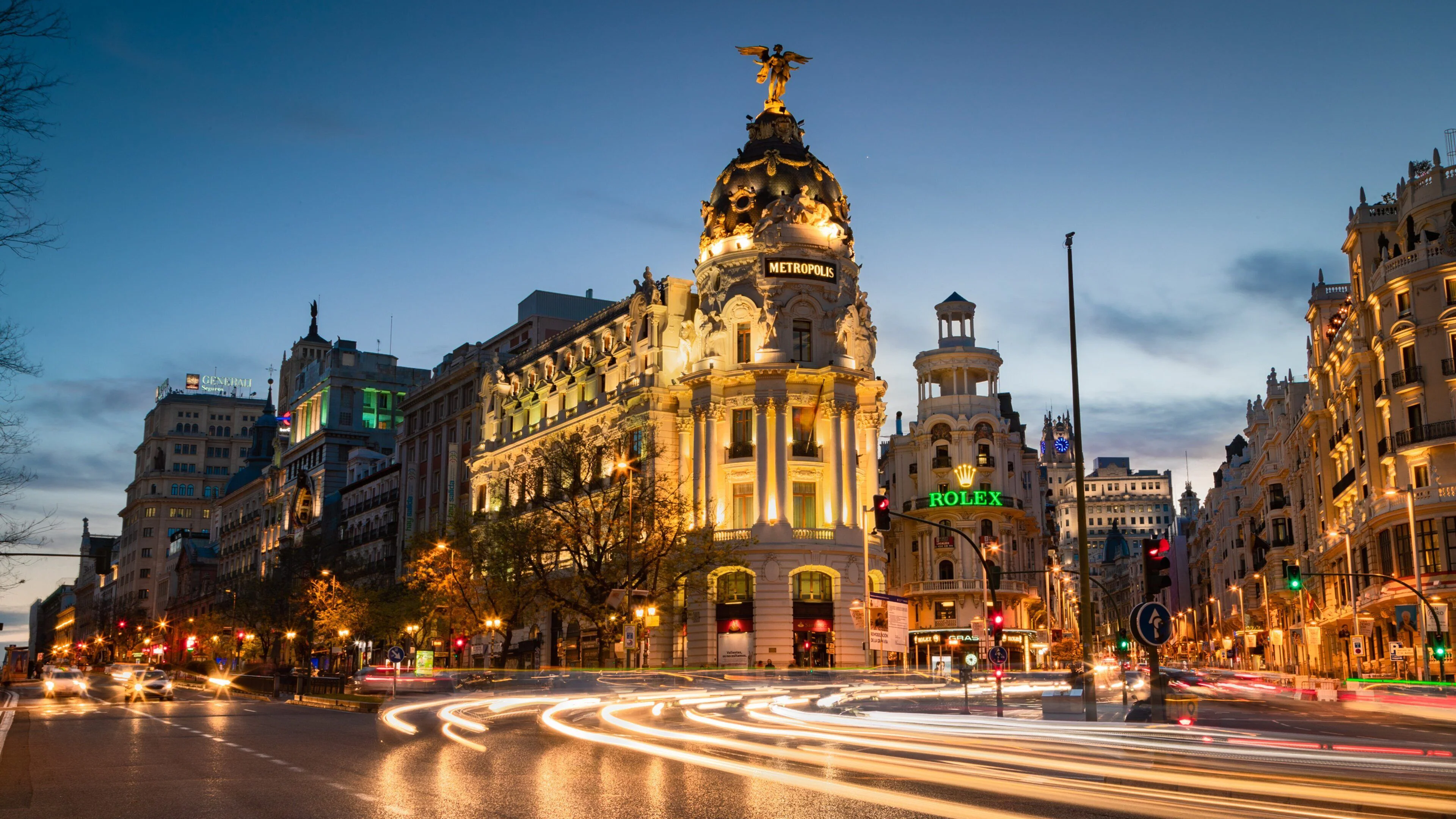 Seville, Memories of Al Andalus